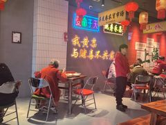 -黄弟大排档·湖南菜·小龙虾·小海鲜(凯旋北路店)
