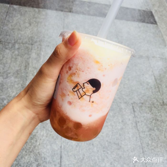 喜茶(星光大道茶空间店)桃桃波波茶图片