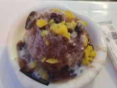 什锦鲜果刨冰-二斗栗子(西湖道店)