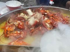金汤蒜泥龙虾-三子烤羊腿·海鲜(弘阳店)