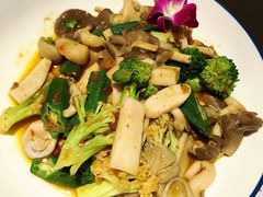 -美奈小馆·越南料理(中航城君尚购物中心店)