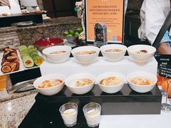 -怡咖啡海鲜自助餐厅(浦东香格里拉店)
