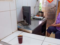 -黄氏祖传百暖凉茶店