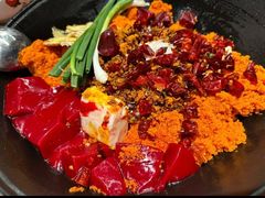 -渝嘴小老弟老火锅(华新村店)