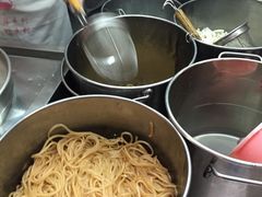 -八哥酸辣粉(大中路步行街店)