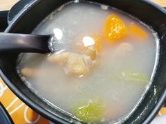 木瓜凤爪汤-津津飯堂