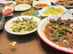 -鲁南仔·滕州炒鸡(经三路店)