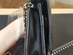 -爱革·奢品·鞋包·衣物·家居(博荟广场店)