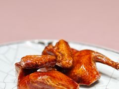 金牌妙龄乳鸽-新荣记(南京西路店)