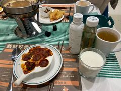 -金马门国际美食百汇(珞喻路店)
