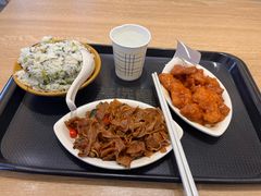 -荟选餐饮徐家汇社区食堂(徐虹北路店)