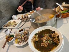 -肥仔文澳门猪骨煲(南京西路店)