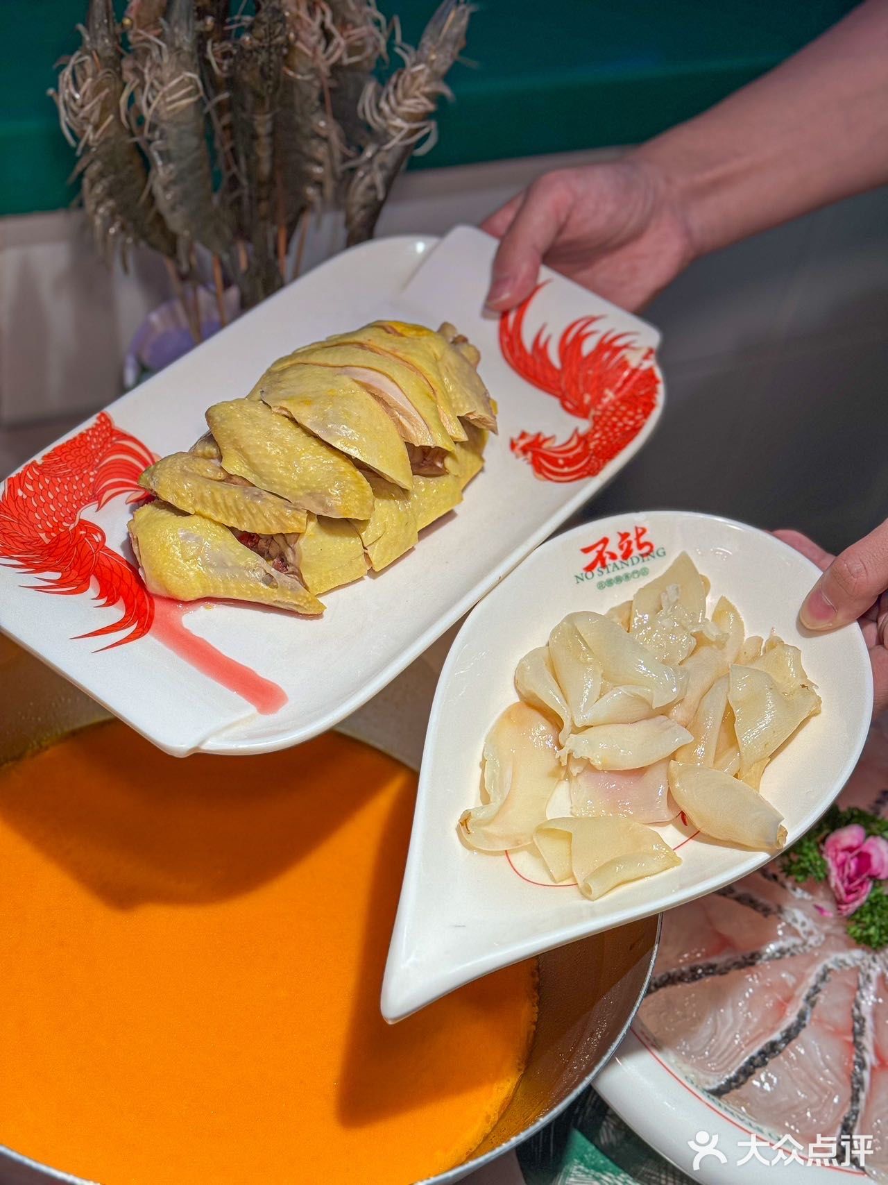 成都!!初冬的第一口花胶鸡!!!