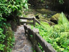 -龙水峡地缝景区