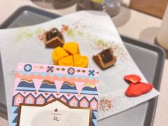 -星巴克臻选(上海中环广场2F店)