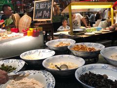 -四海一家自助餐(益田假日广场店)