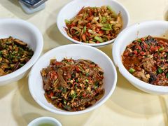 酸萝卜牛肚丝-笨罗卜浏阳菜馆(龙华鹏润达店)