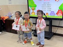 -童学馆·诗书礼乐少儿国学(光谷天地店)