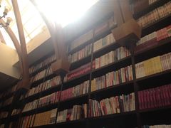 店内环境-钟书阁(松江泰晤士小镇店)