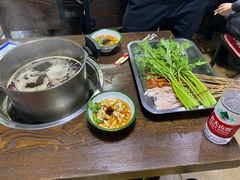 -三番火辣串串香(总店)