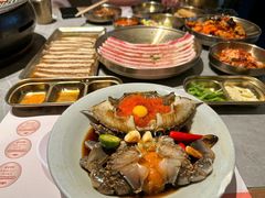 -草家酱蟹炭火烤肉店(珲春南路一店)
