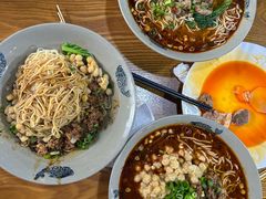 -丁丁猫重庆小面(徐州路店)