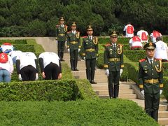 -上海市龙华烈士陵园