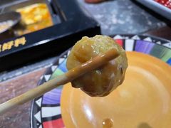 -老牌坊云南鱼豆花火锅(哈西万达店)