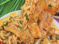 -纳鲁孜·新疆特色餐厅(上海悦荟广场店)