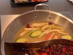 -洞子口重庆鲜货火锅(楚翘城旗舰店)