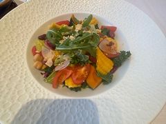 -马克西姆俄罗斯餐厅(通亚街店)