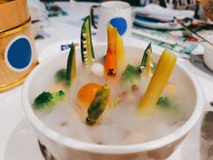 -水桶王国主题餐厅·聚会·生日派对·亲子活动·家庭套餐(亚龙湾希尔顿店)