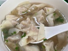 小馄饨-周震馄饨