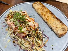 炙烤厚切三文鱼沙拉-O'mills Sourdough Bakery&Bistro(永嘉路店)