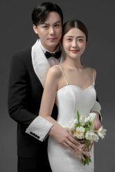 点击看大图 -挪娅婚纱摄影皇家会所