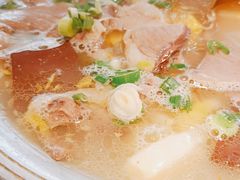 -蜜桃餐厅·伴山(湖滨商业街店)