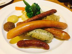 -LENBACH兰巴赫西餐啤酒坊(大连星海广场店)