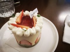 草莓慕斯-Ten Olives甜点