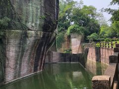 -广州莲花山旅游区