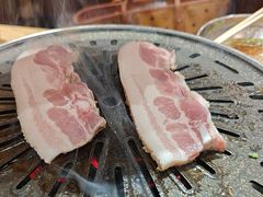 -青瓦餐厅·生鱼片·韩园烤肉(西塔店)