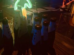 -UP嘻哈酒吧(粉巢店)