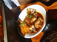 -琥珀老六龙虾(四里河店)