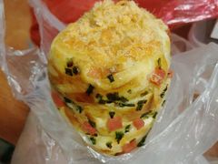 葱花肉松包-美嘉华面包西饼店(红胜坊店)
