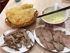 -李连贵熏肉大饼(沈阳站店)