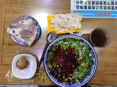 -伊穆祥牛肉面总店·清真