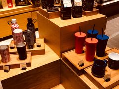 零售区-星巴克臻选(深圳罗湖万象城店)