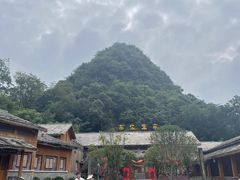 -高荡千年布依古寨旅游景区