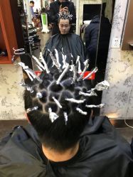 -都市靓剪烫染沙龙