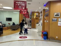-雅悦齿科(顾村公园店)