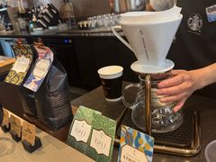 -星巴克臻选(上海今潮8弄店)